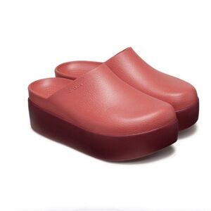 Crocs Women's Dylan Platform Clogs - Strawberry Wine